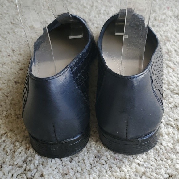 TROTTERS LIZ DARK BLUE LEATHER LOAFERS SHOES SIZE 5 - Picture 6 of 9